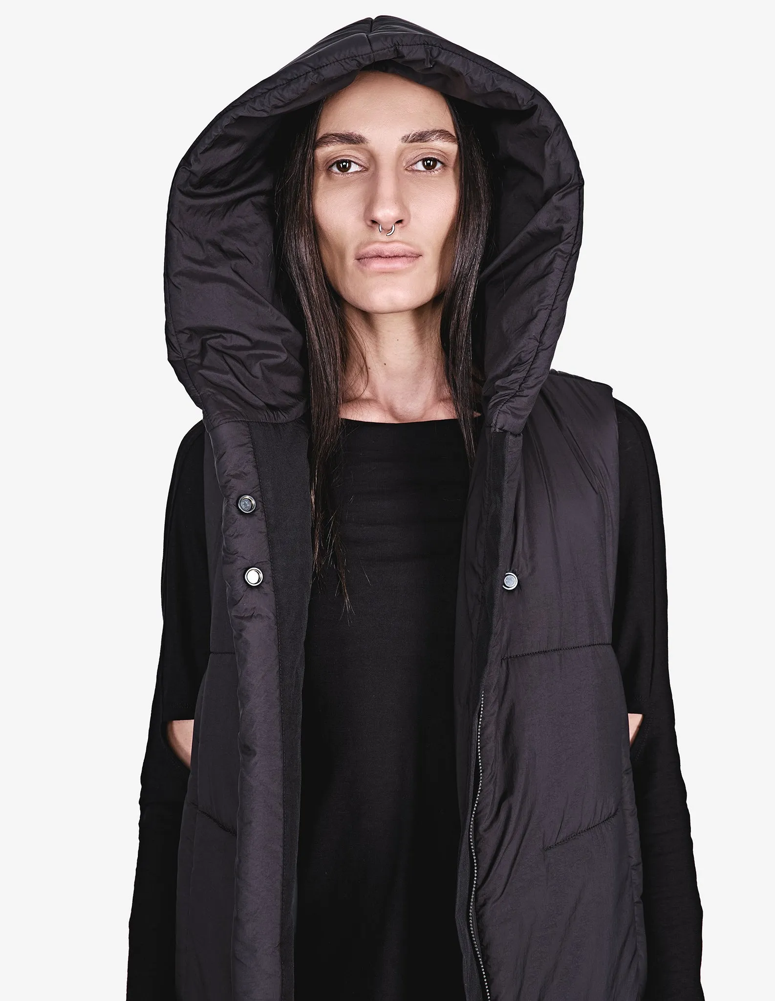 Zipped Hooded Nylon Vest